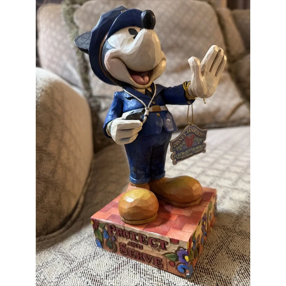 Jim Shore Disney Mickey Mouse Protect and Serve Figurine Police Officer 4007664